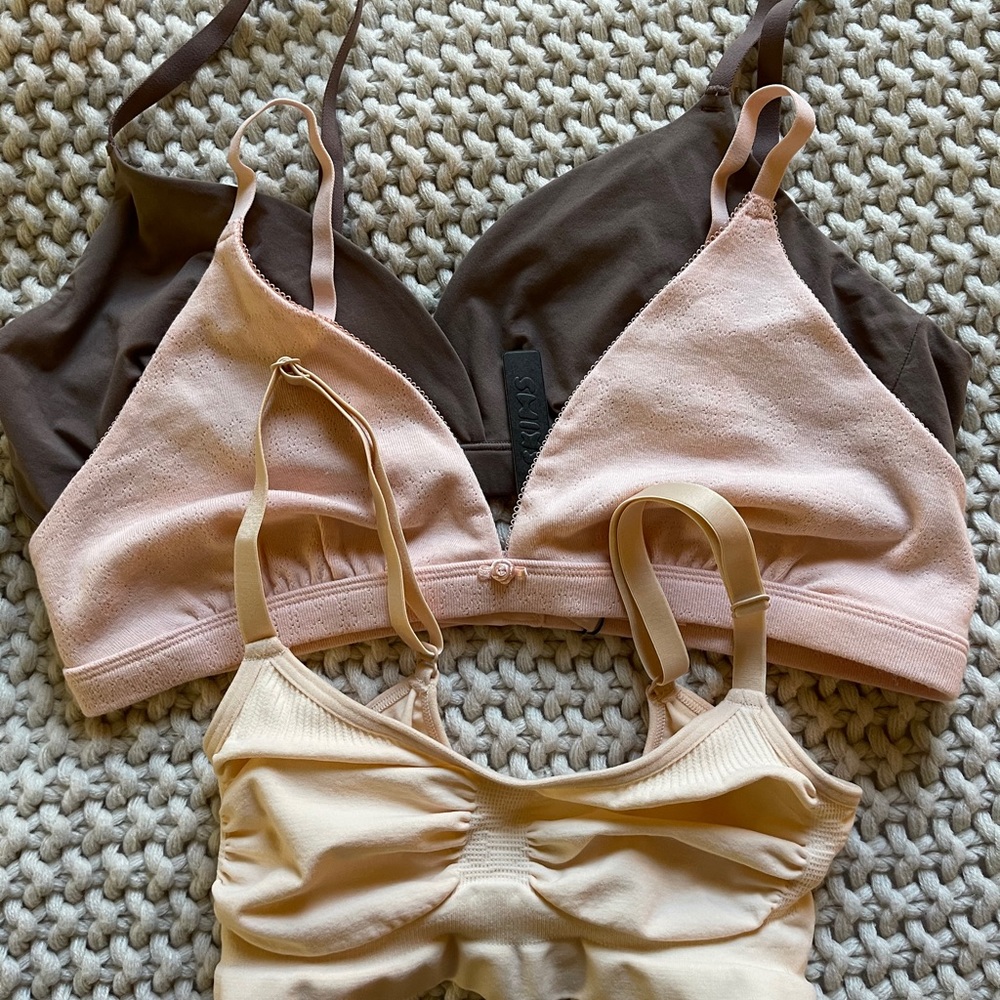Skims Bralettes Size large